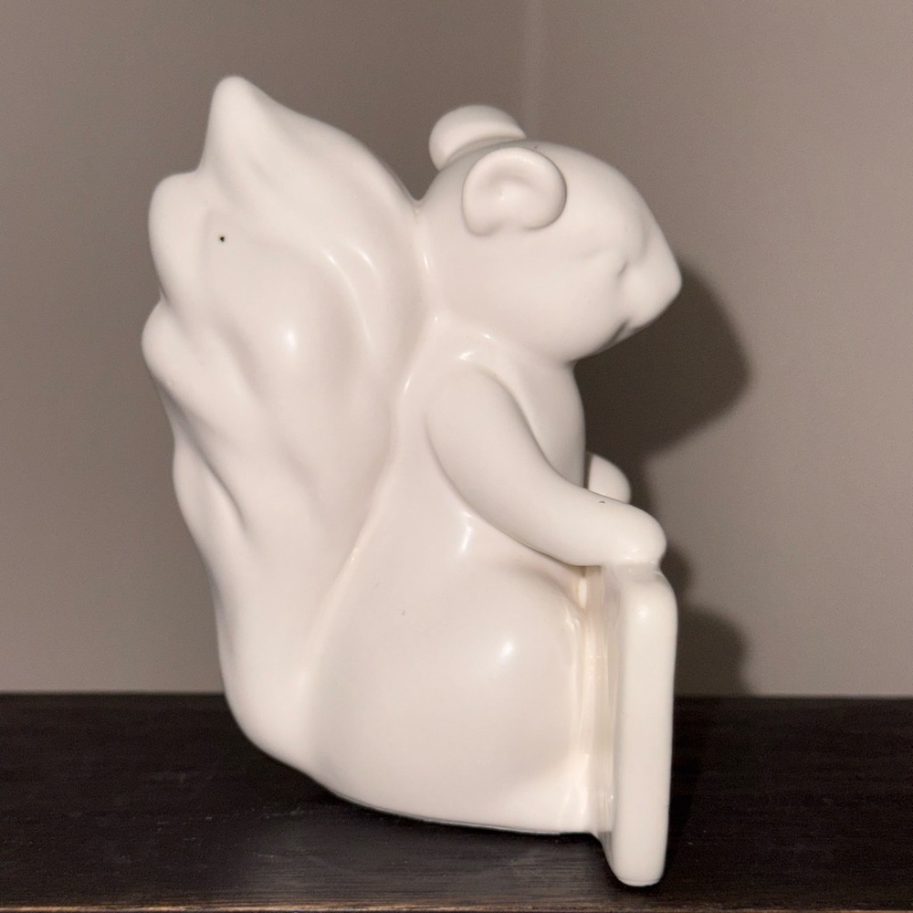 Rae Dunn HAPPY FALL Squirrel Figure - Picture 13 of 15